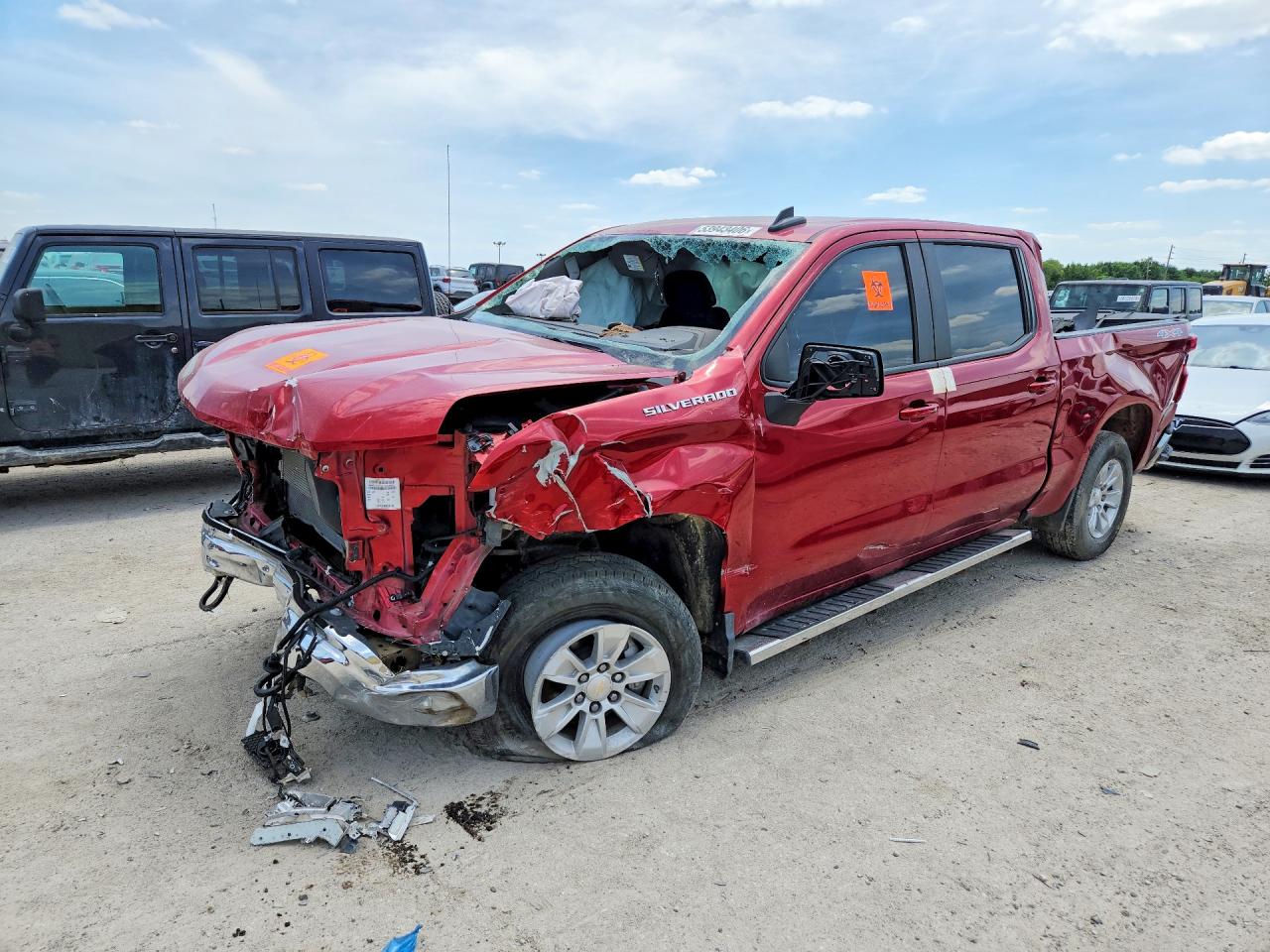 Salvage Chevrolet Silverado Image