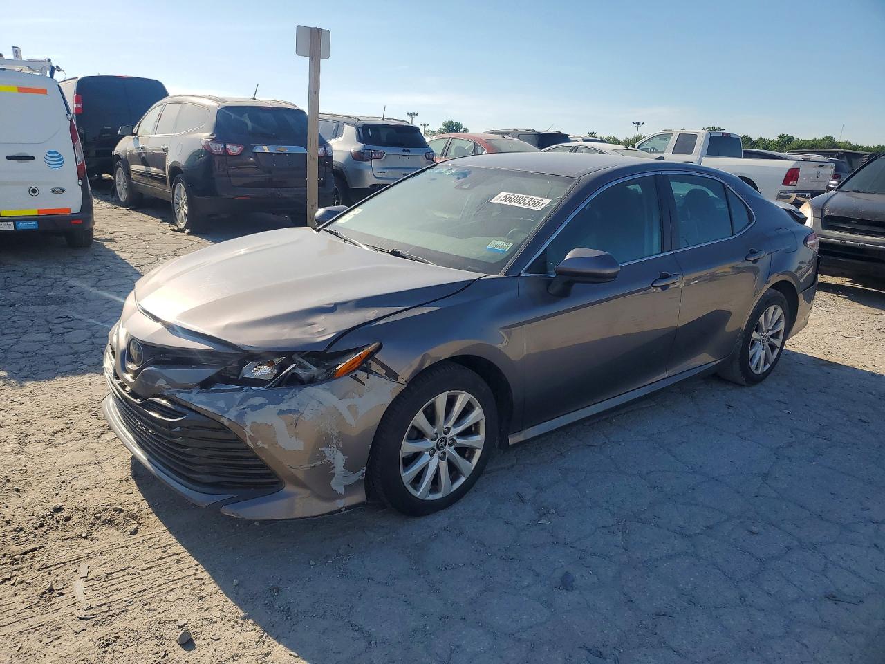 Salvage Toyota Camry Image
