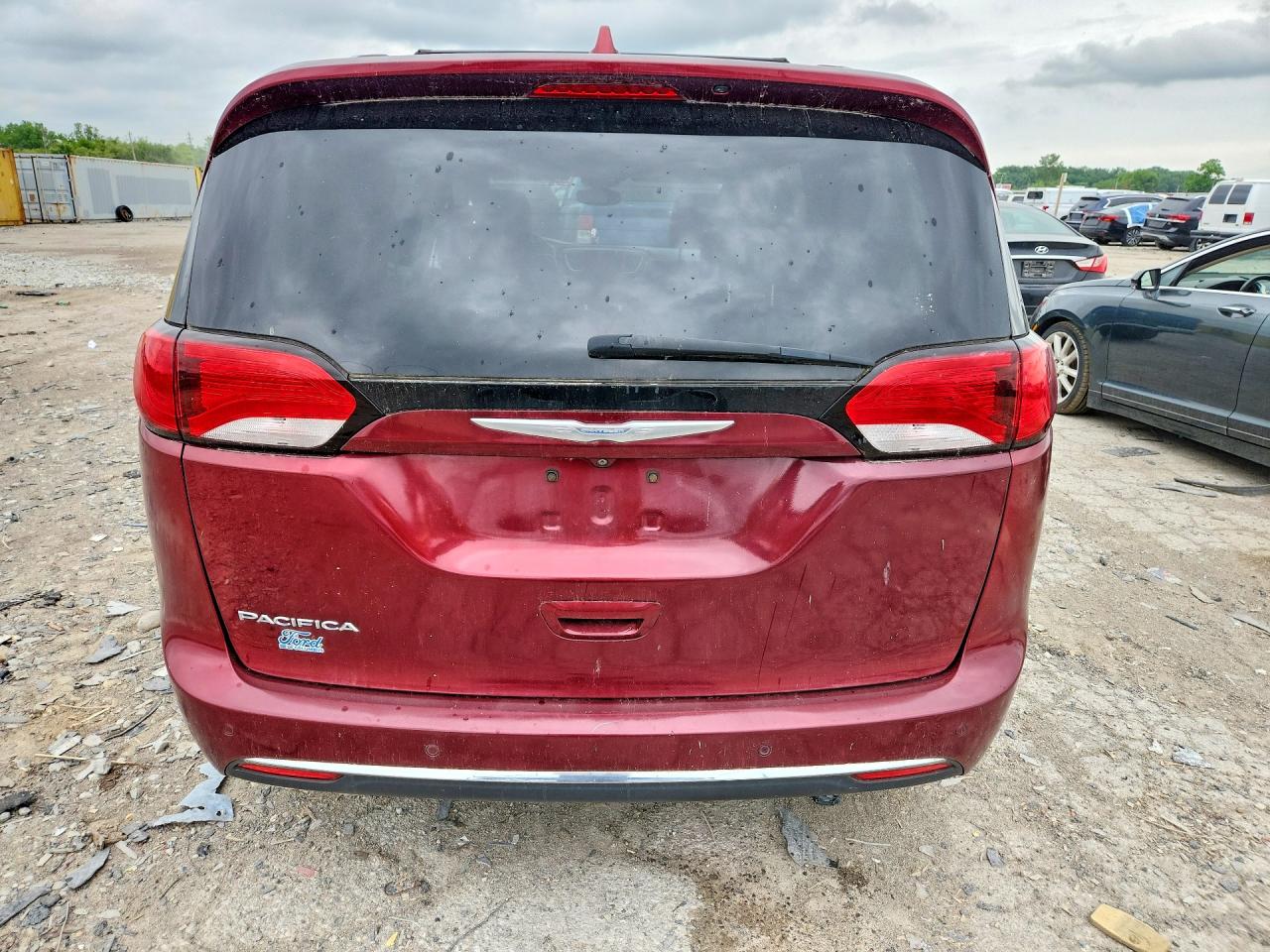 Chrysler Pacifica Touring L Plus