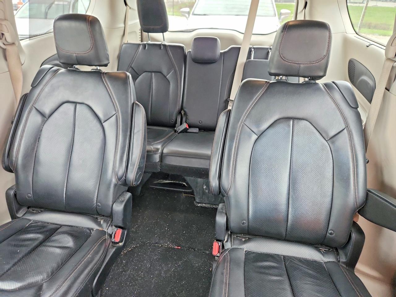 Chrysler Pacifica Touring L Plus