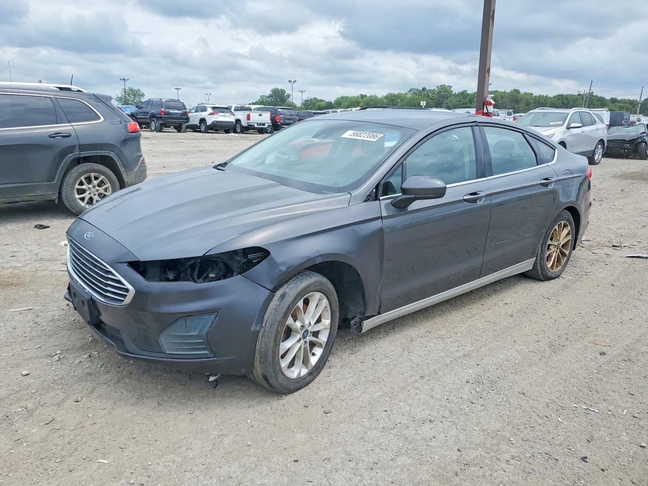 Salvage Ford Fusion Image