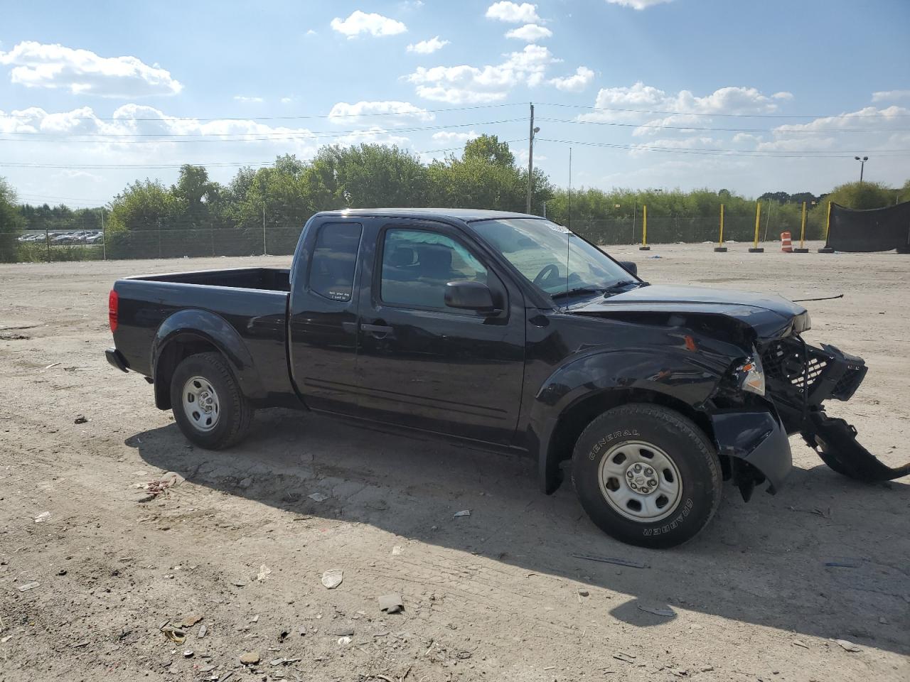Nissan Frontier S