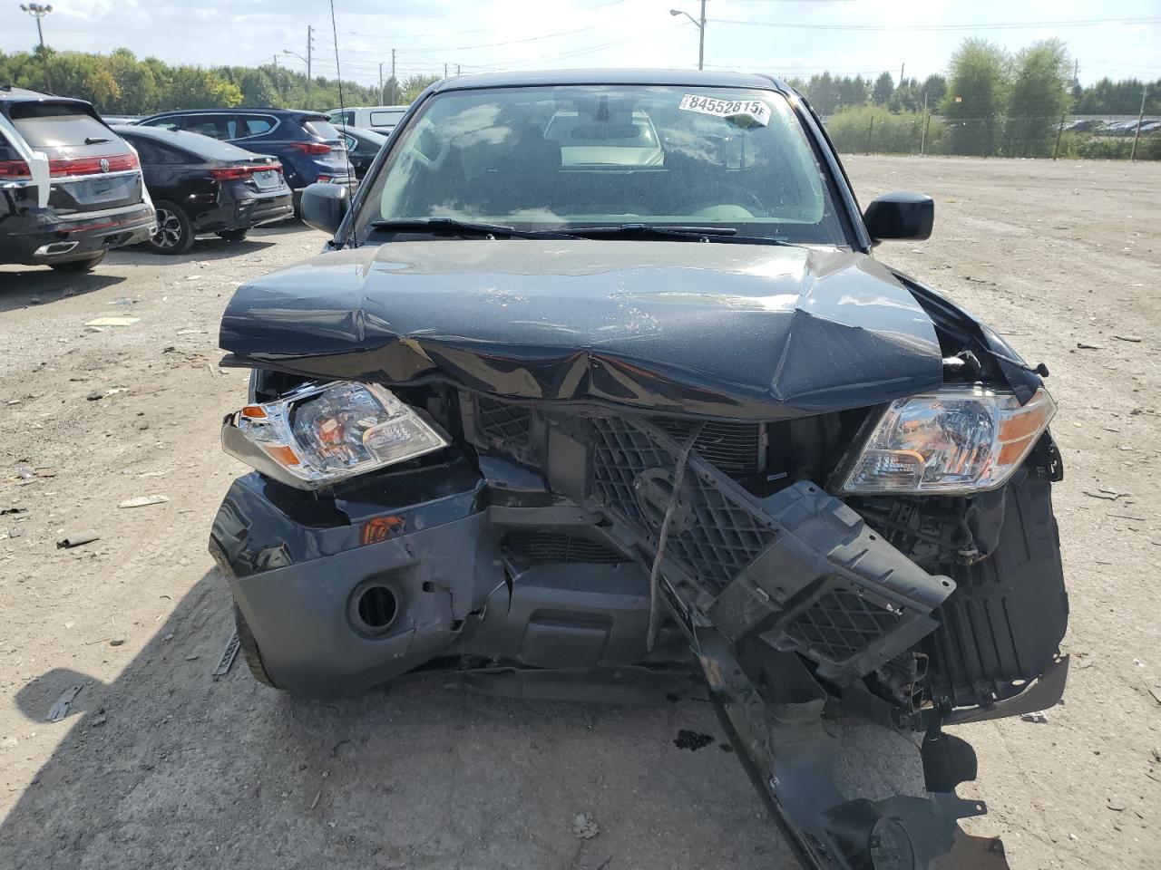 Nissan Frontier S