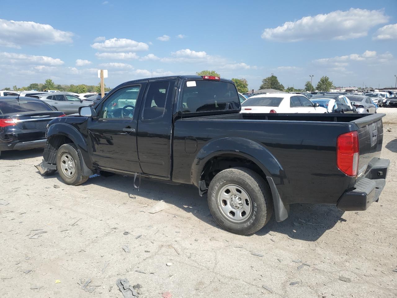 Nissan Frontier S