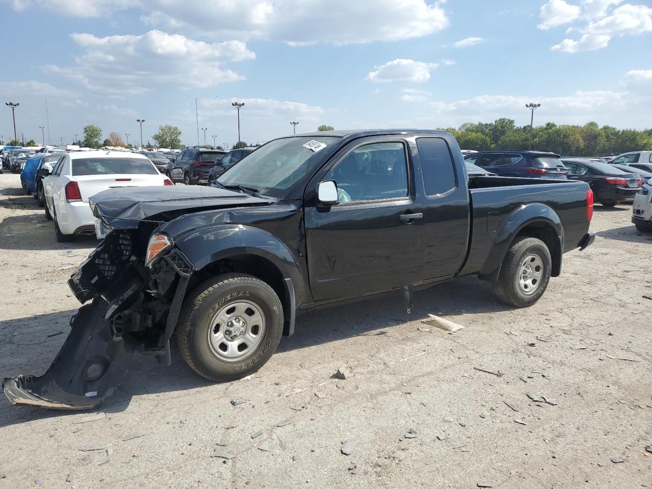 Salvage Nissan Frontier Image