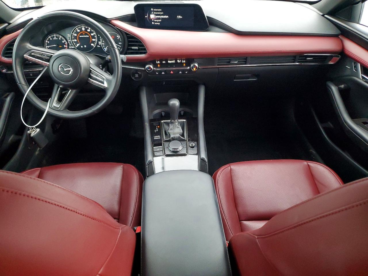 Mazda 3 Premium