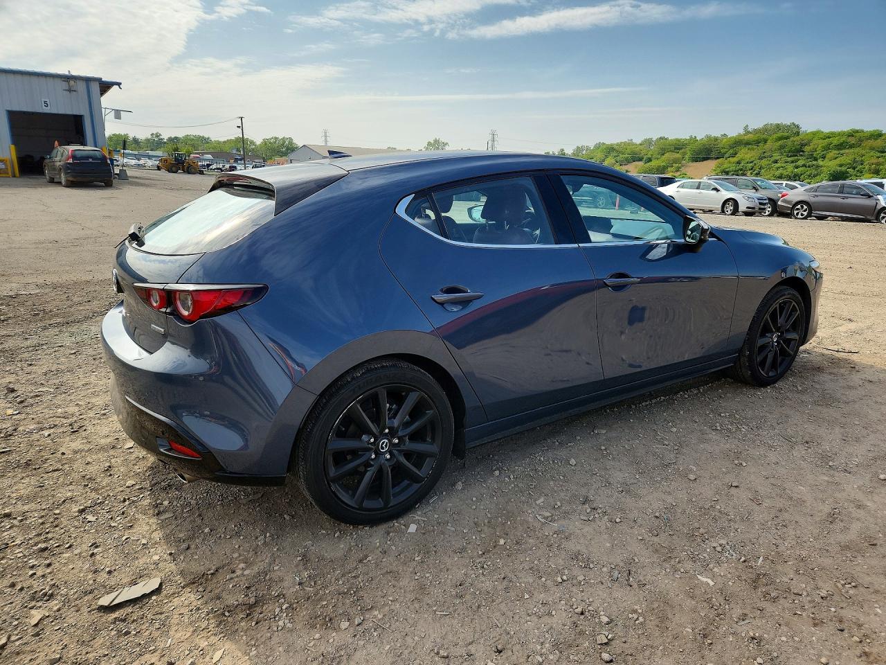 Mazda 3 Premium
