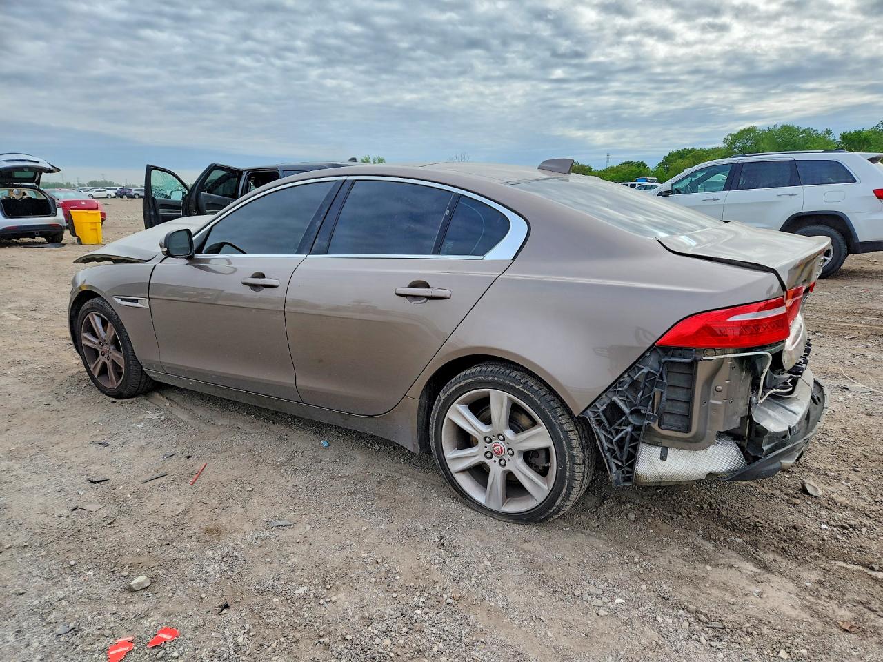 Jaguar XE Prestige