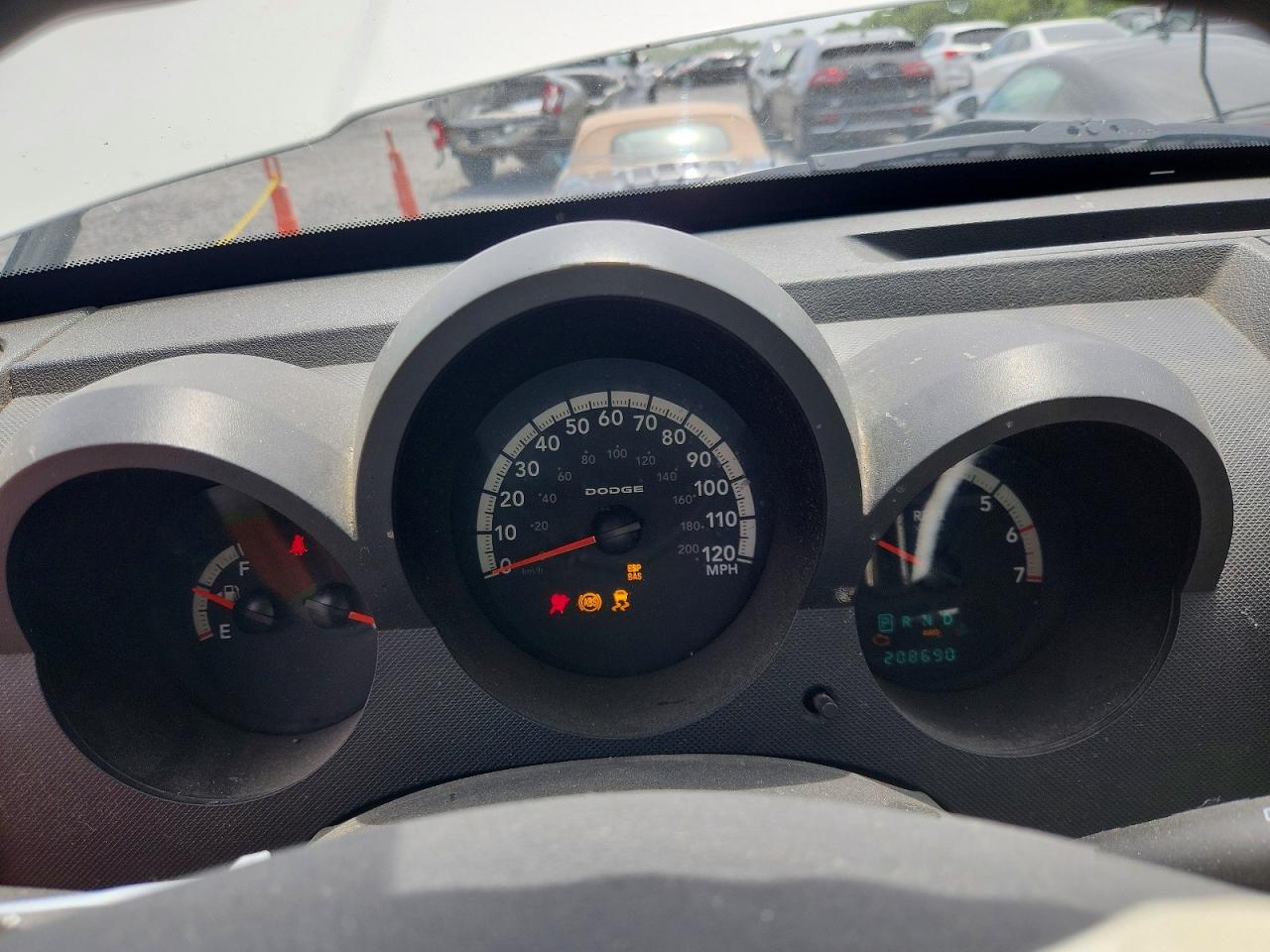 Dodge Nitro Sxt