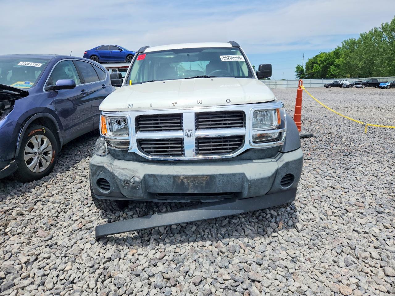Dodge Nitro Sxt