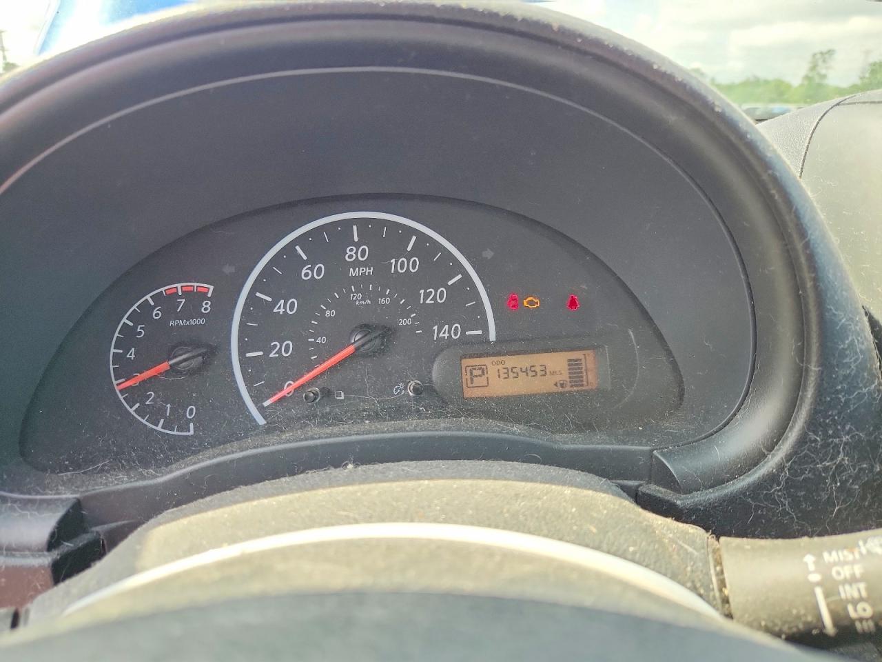 Nissan Versa 1.6 S Plus