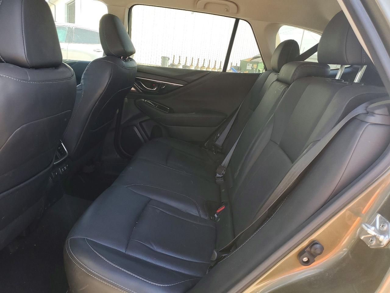 Subaru Outback Limited Xt