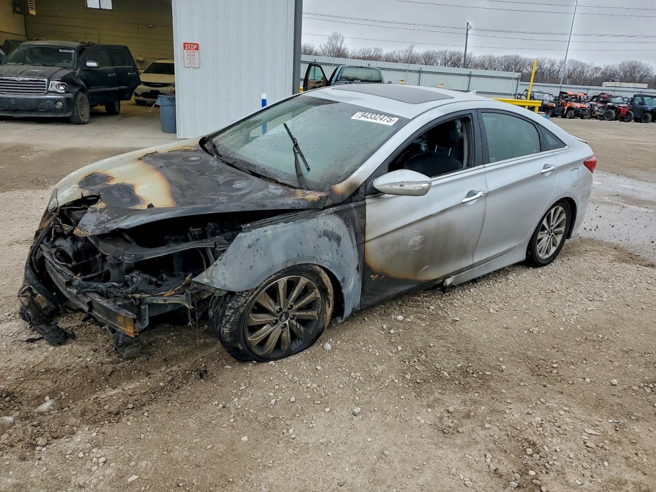 Salvage Hyundai SONATA Image