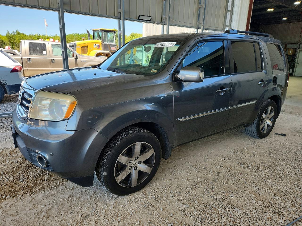Salvage Honda Pilot Image