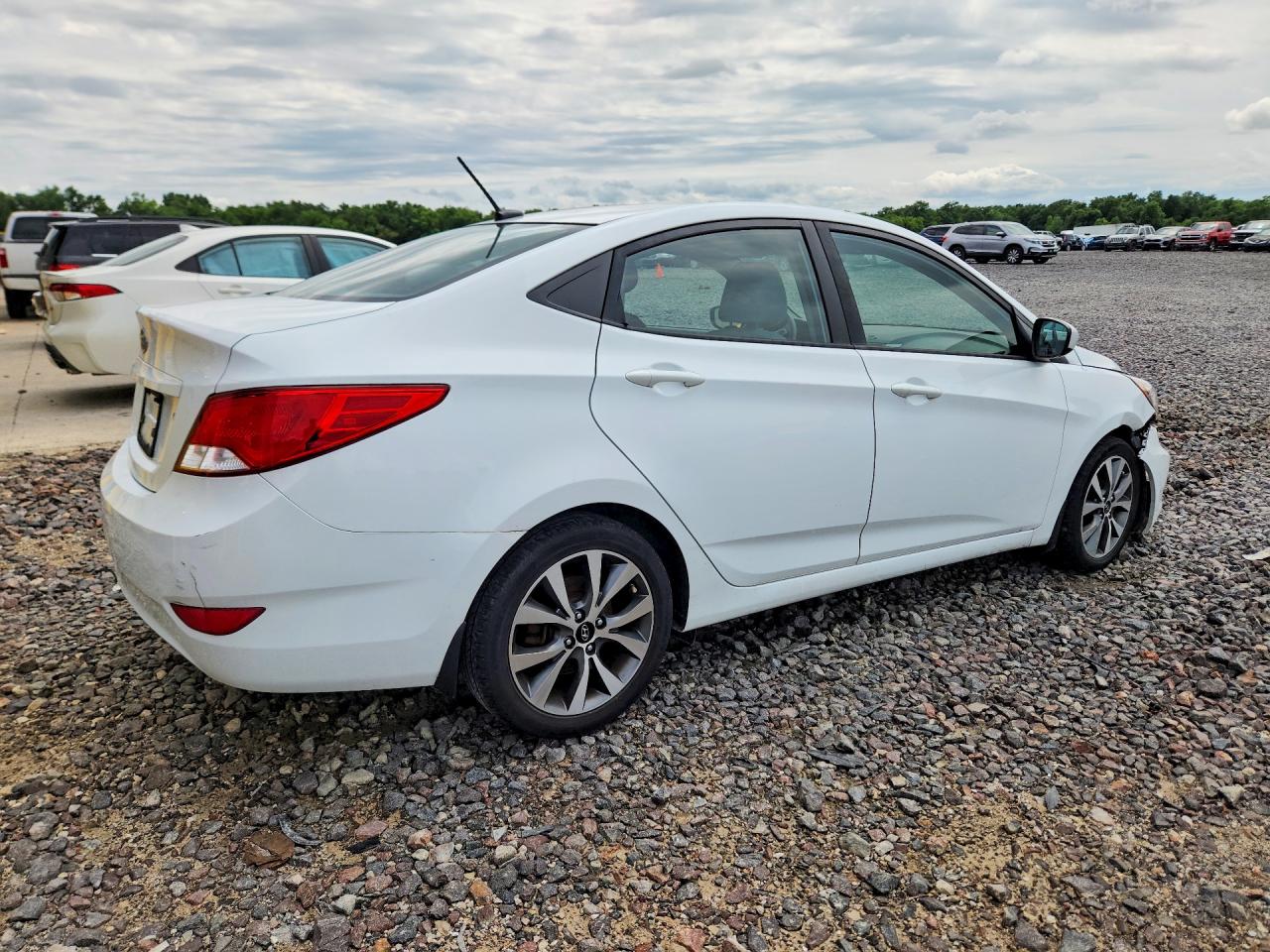 Hyundai ACCENT Se