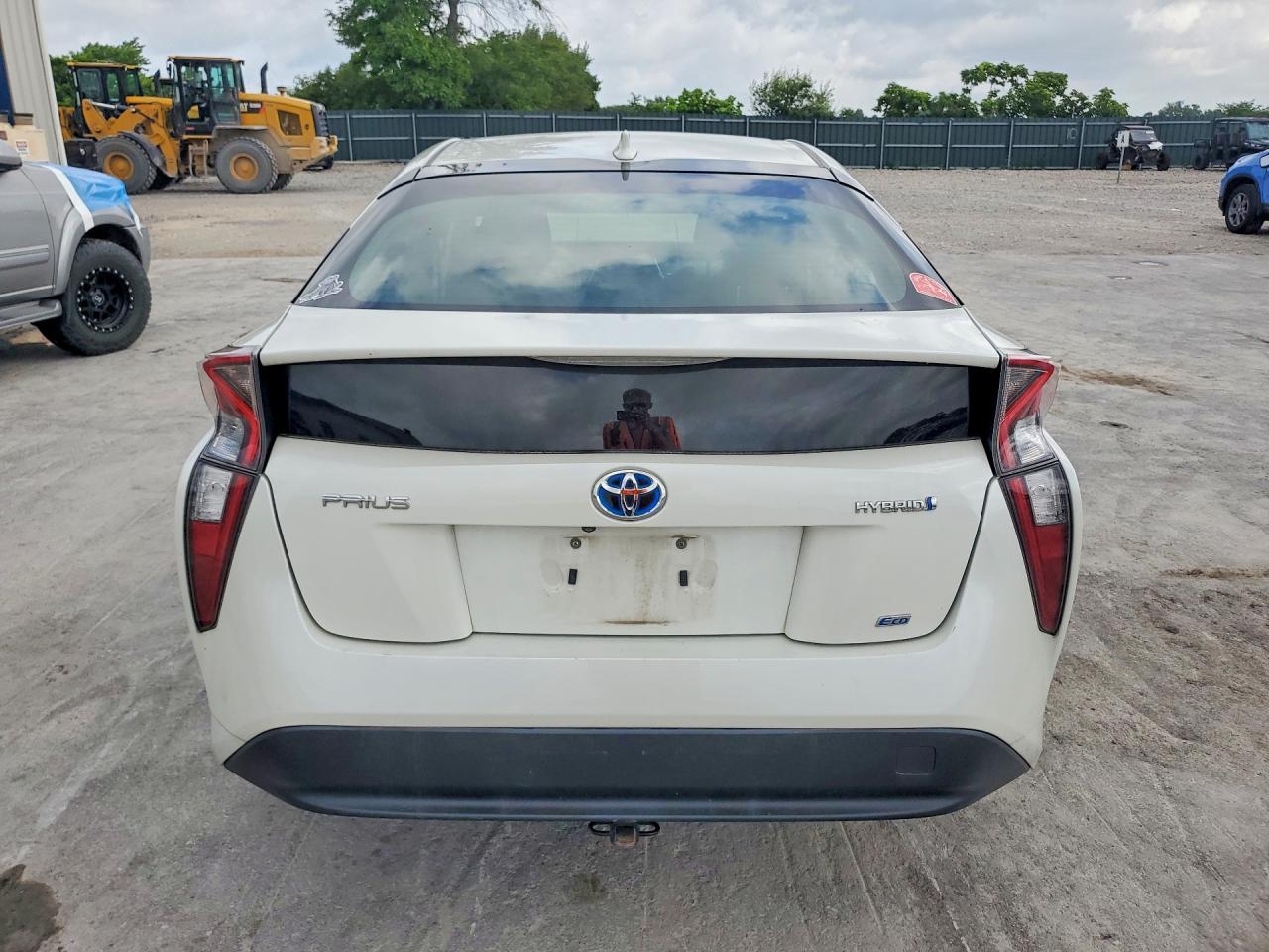 Toyota Prius Two Eco