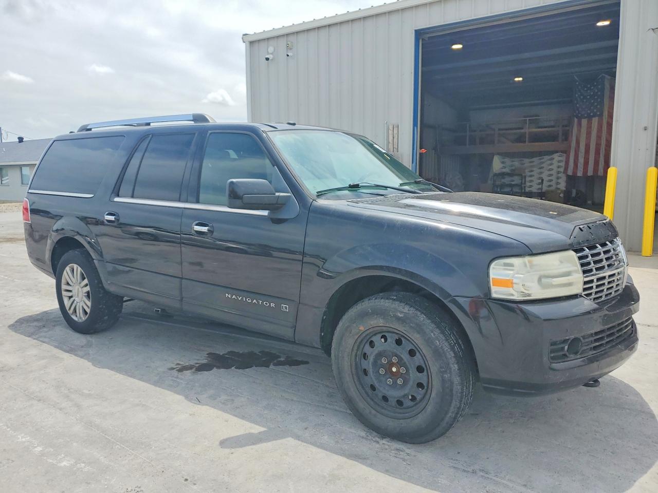 Lincoln Navigator L
