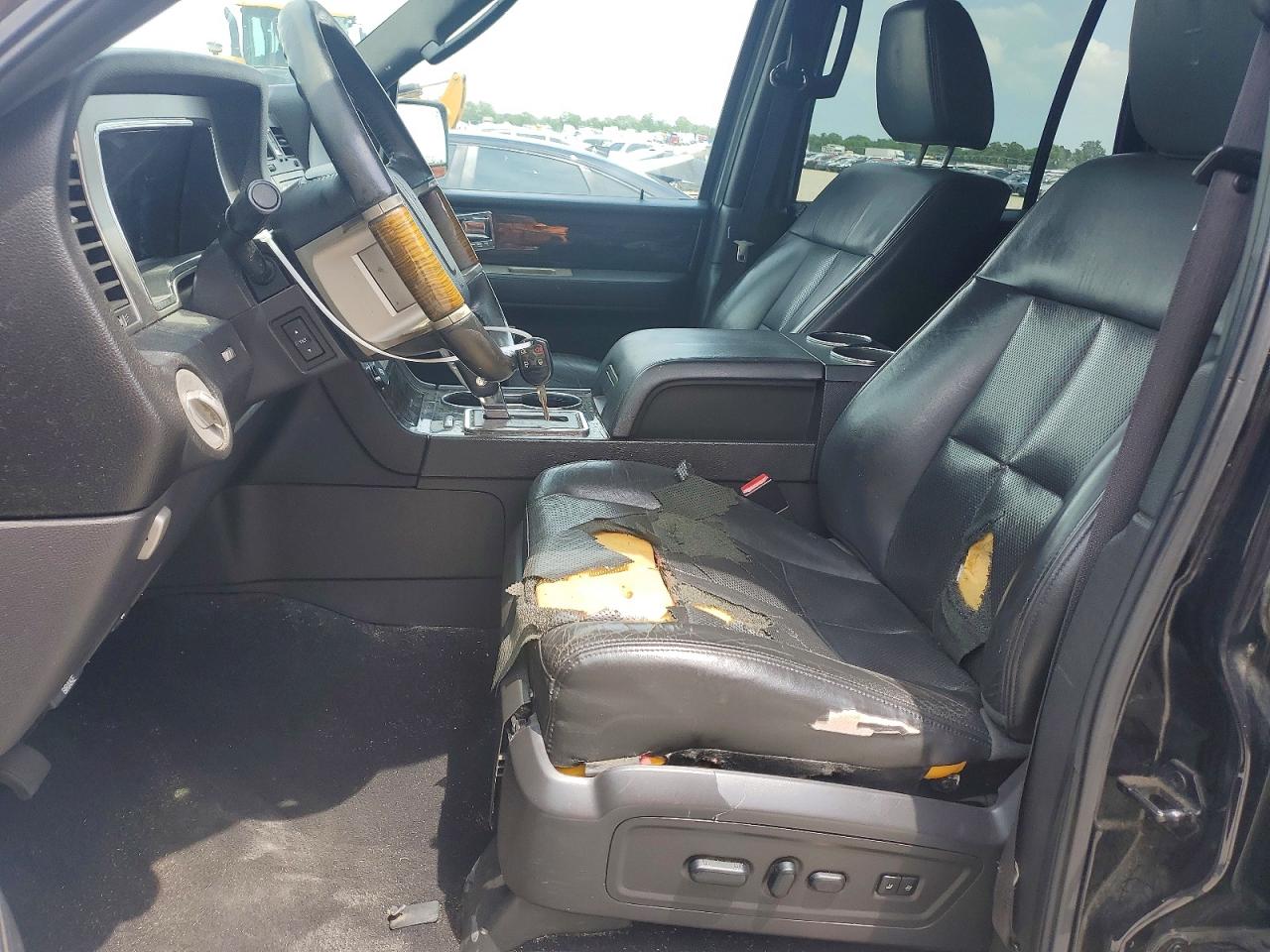 Lincoln Navigator L