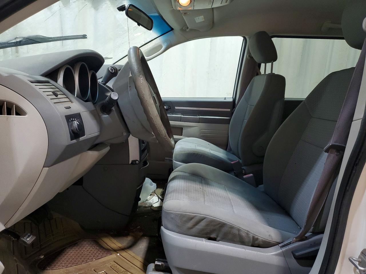 Dodge Caravan Se