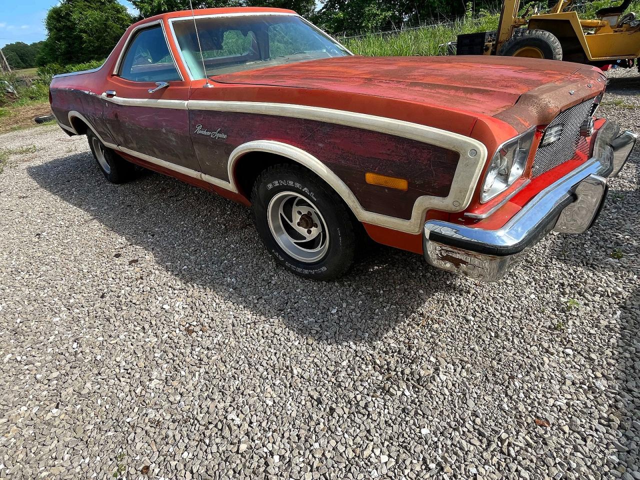 Salvage Ford Ranchero Image