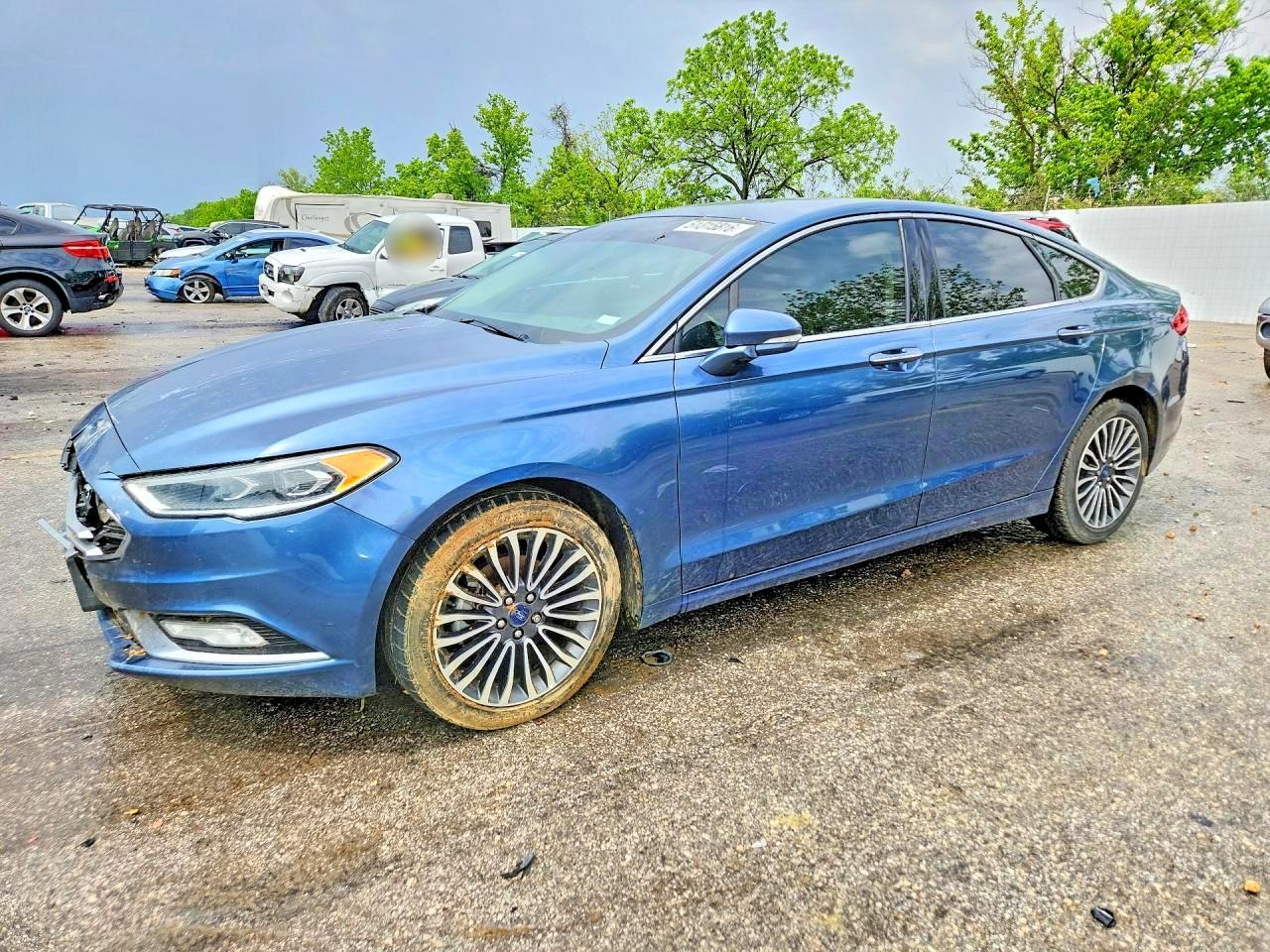 Salvage Ford Fusion Image