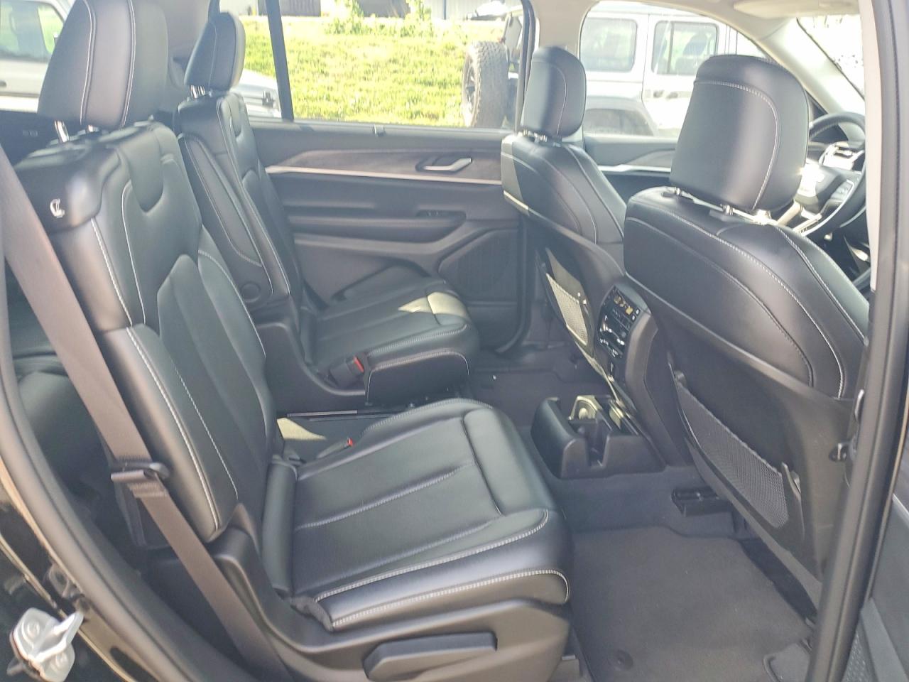 Jeep Cherokee L Limited