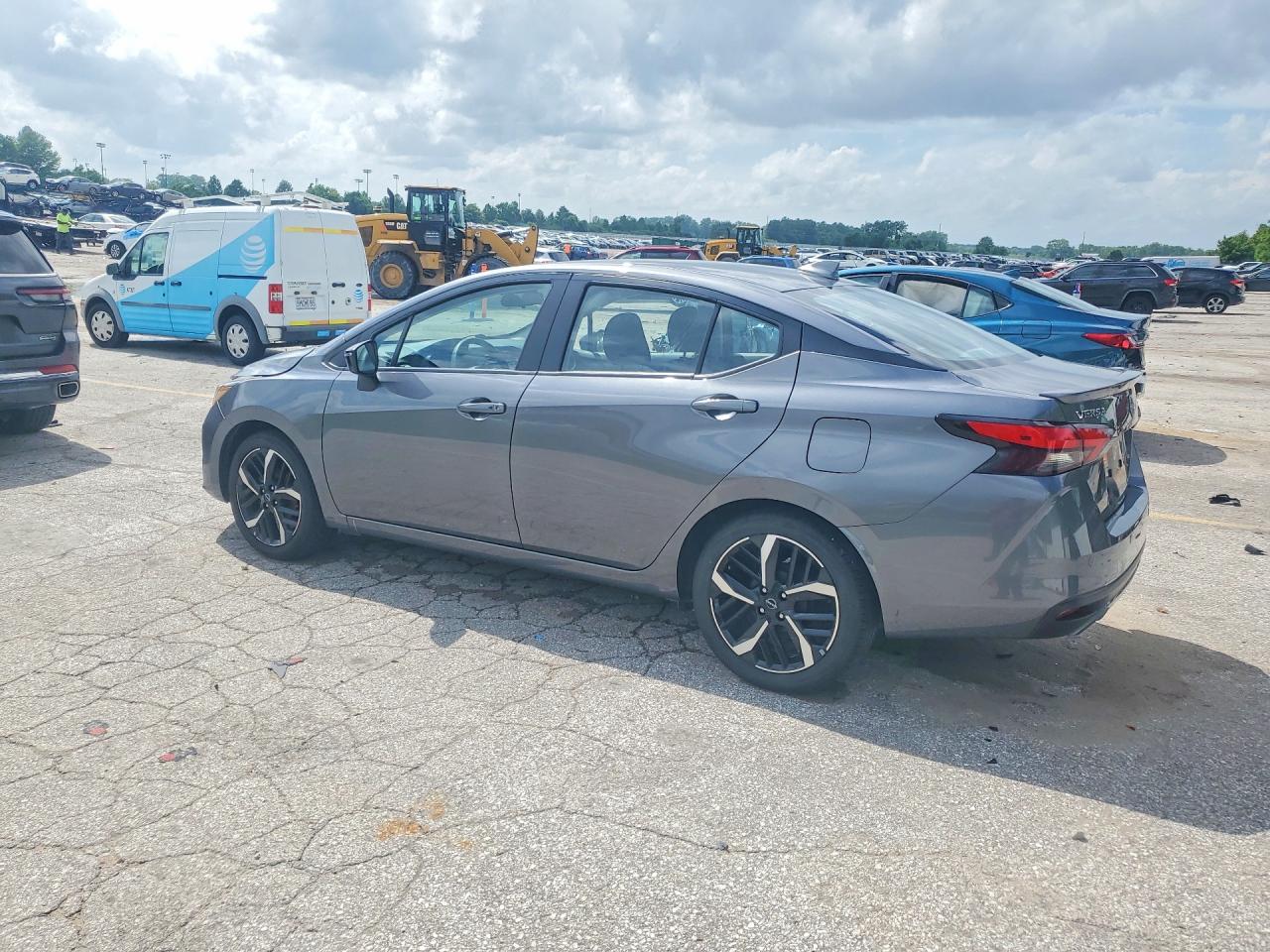 Nissan Versa Sr