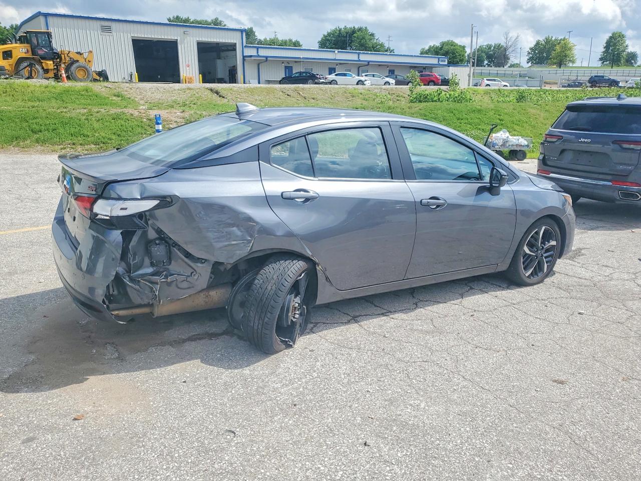 Nissan Versa Sr