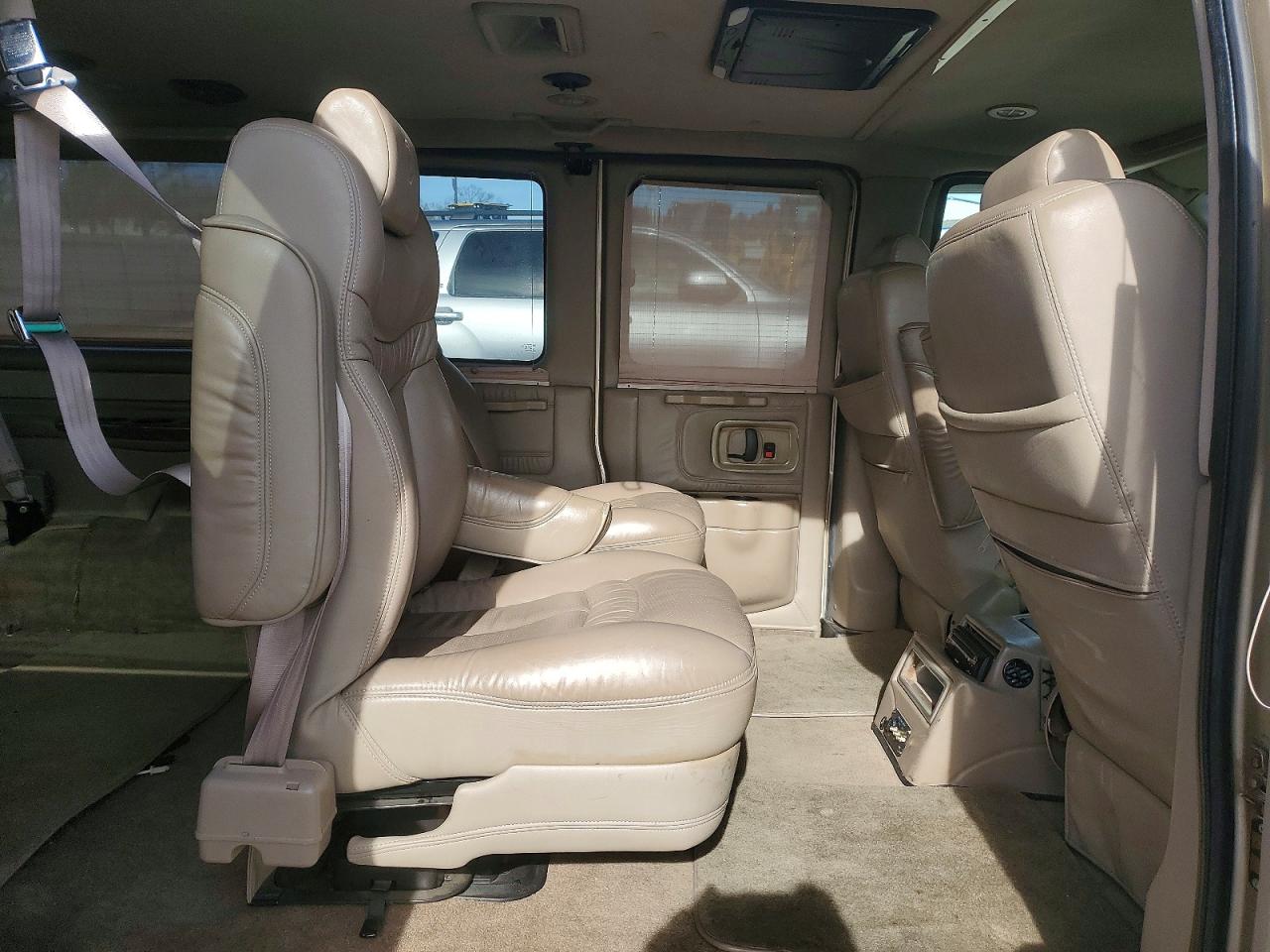 GMC Savana Rv G1500