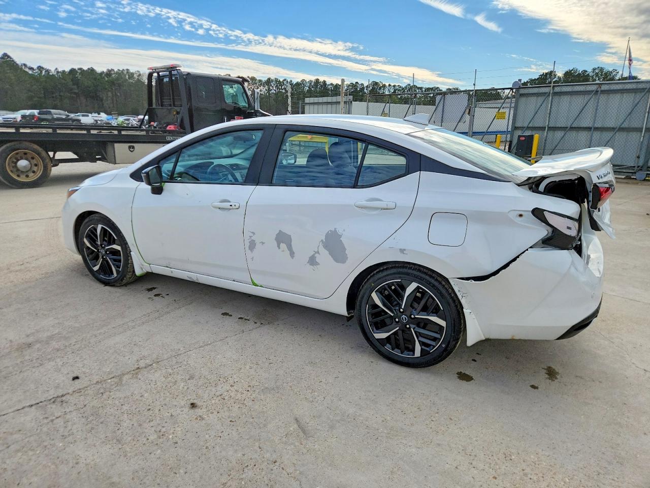 Nissan Versa Sr