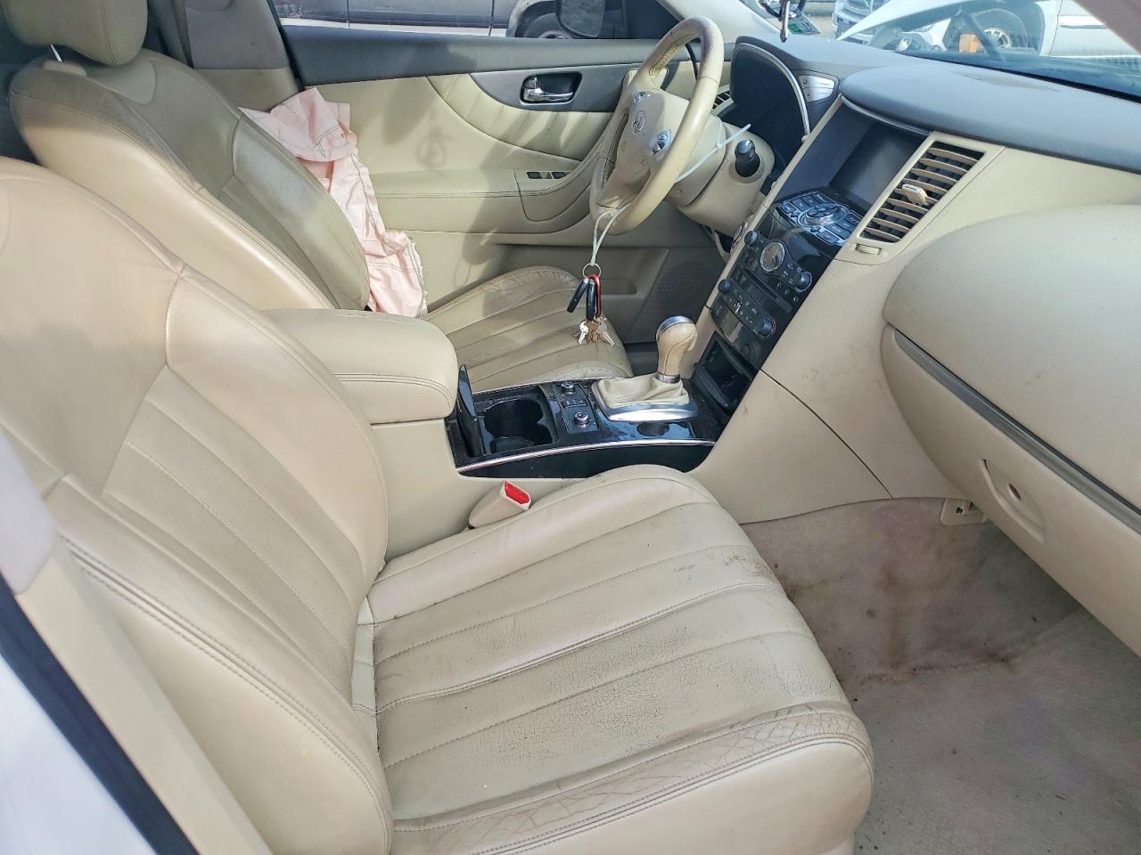 INFINITI Qx