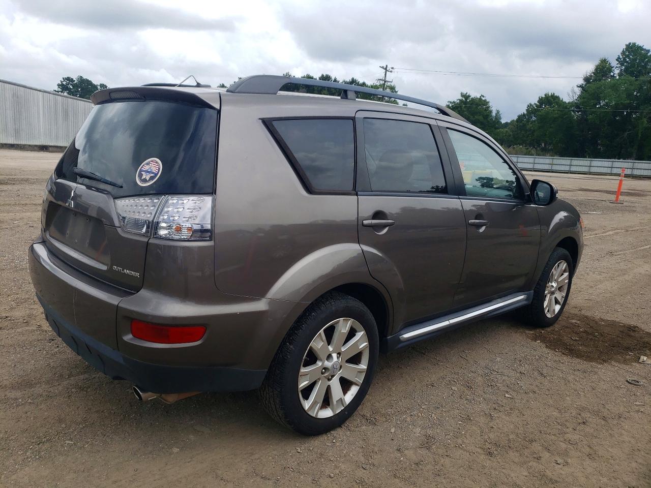 Mitsubishi Outlander Se
