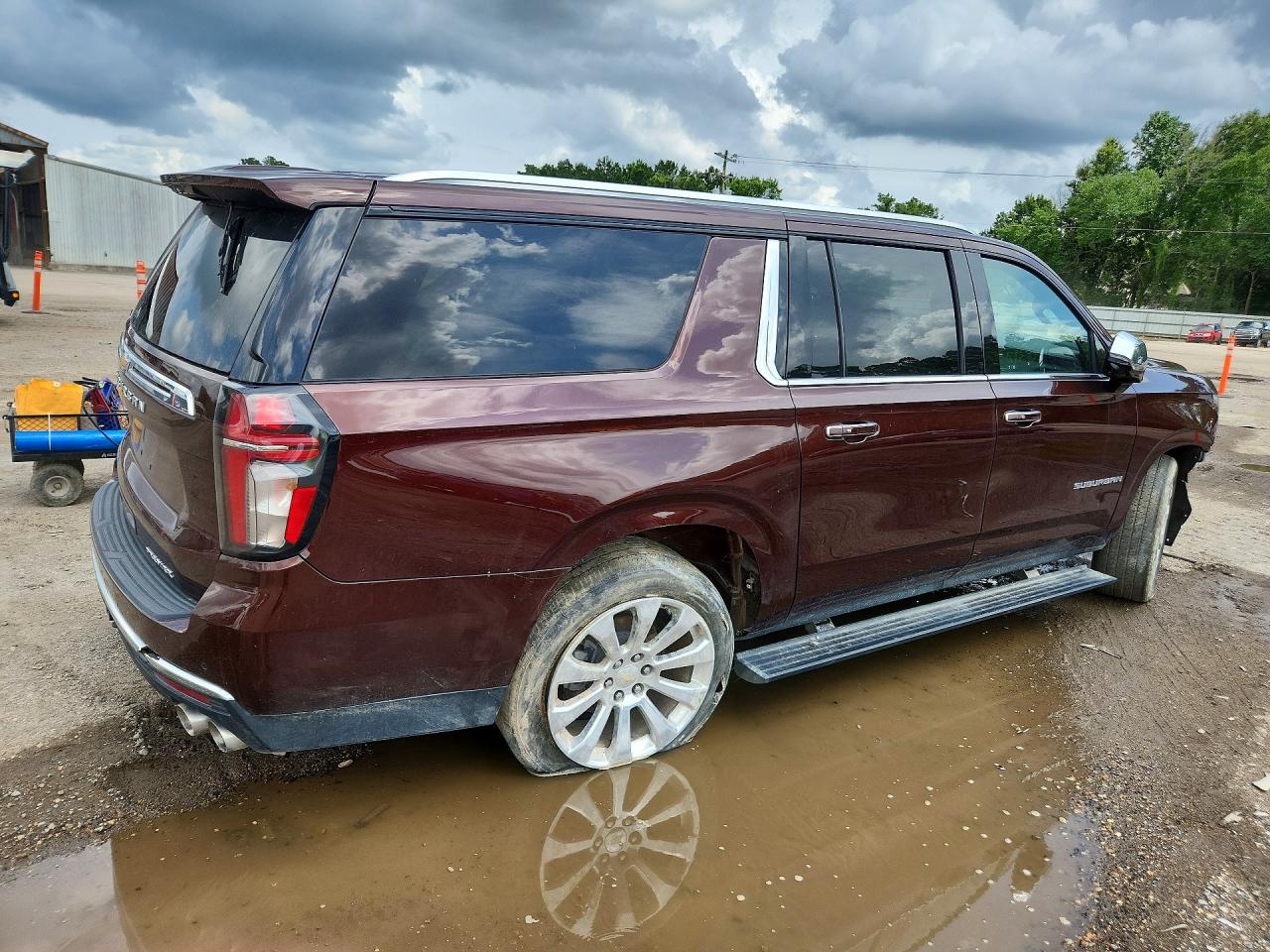 Chevrolet Suburban C1500 Premier