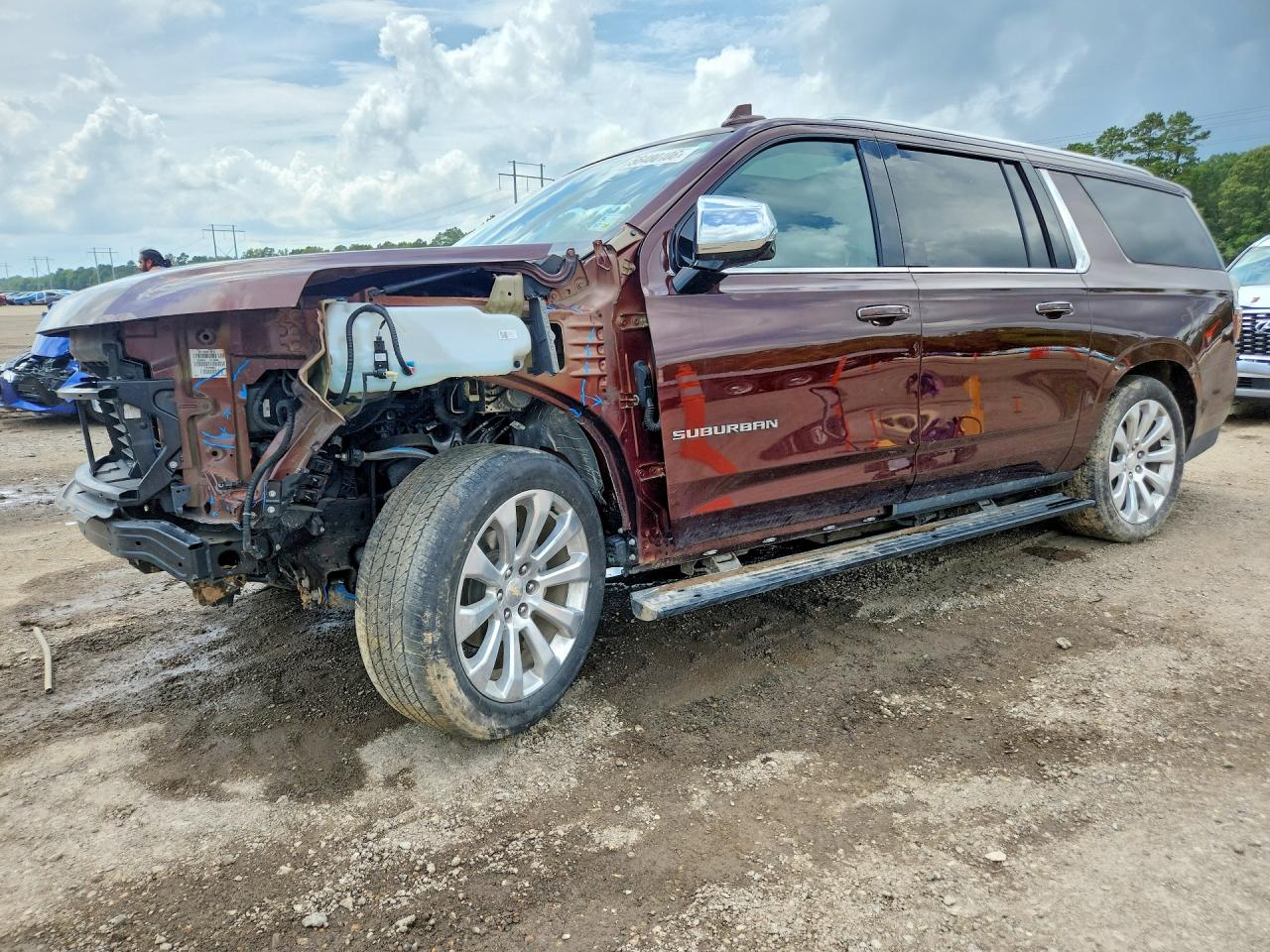 Salvage Chevrolet Suburban Image