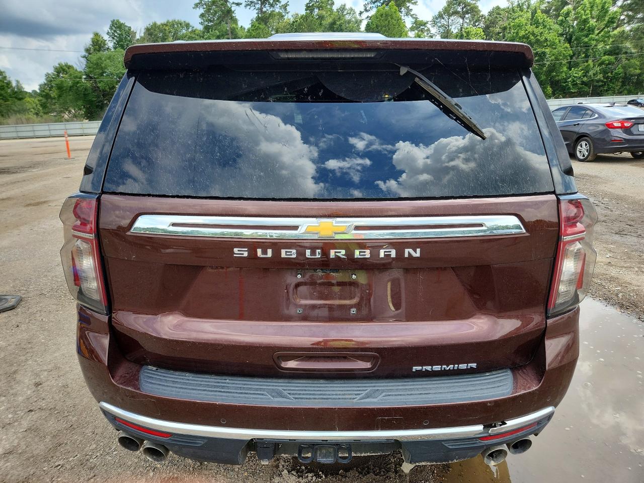 Chevrolet Suburban C1500 Premier