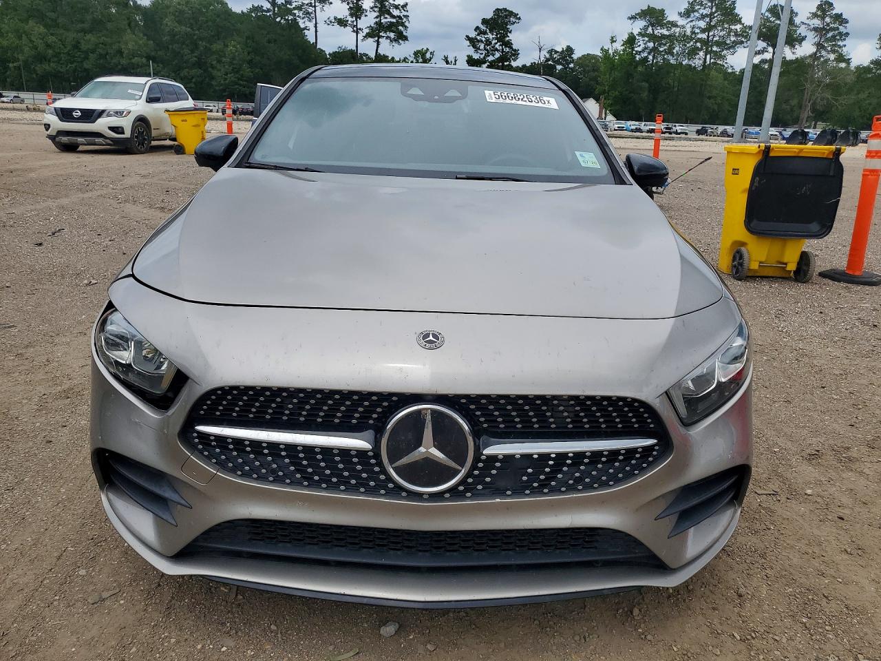Mercedes-Benz A-Class 220