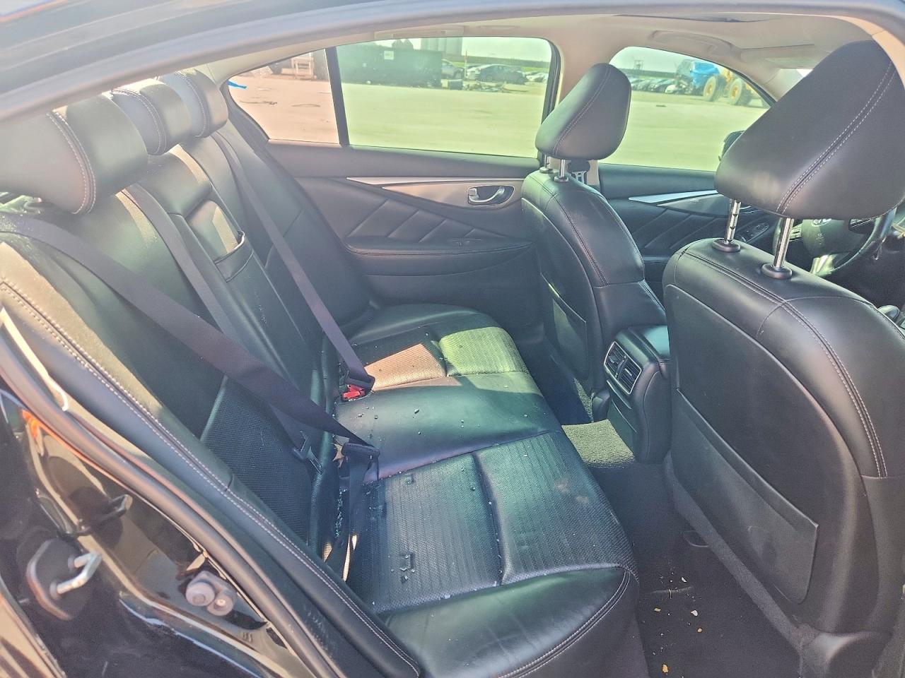 INFINITI Q50 Base