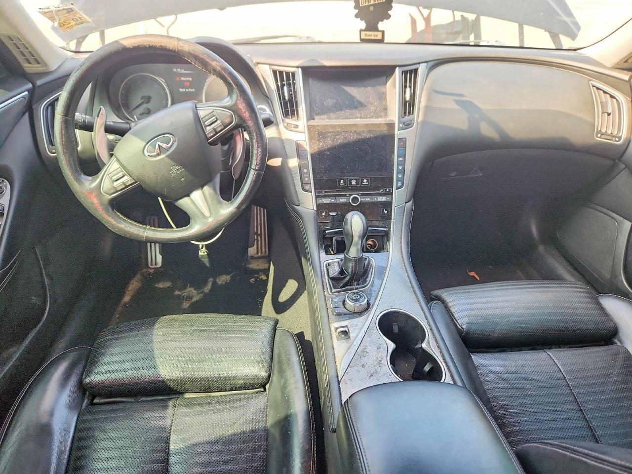 INFINITI Q50 Base