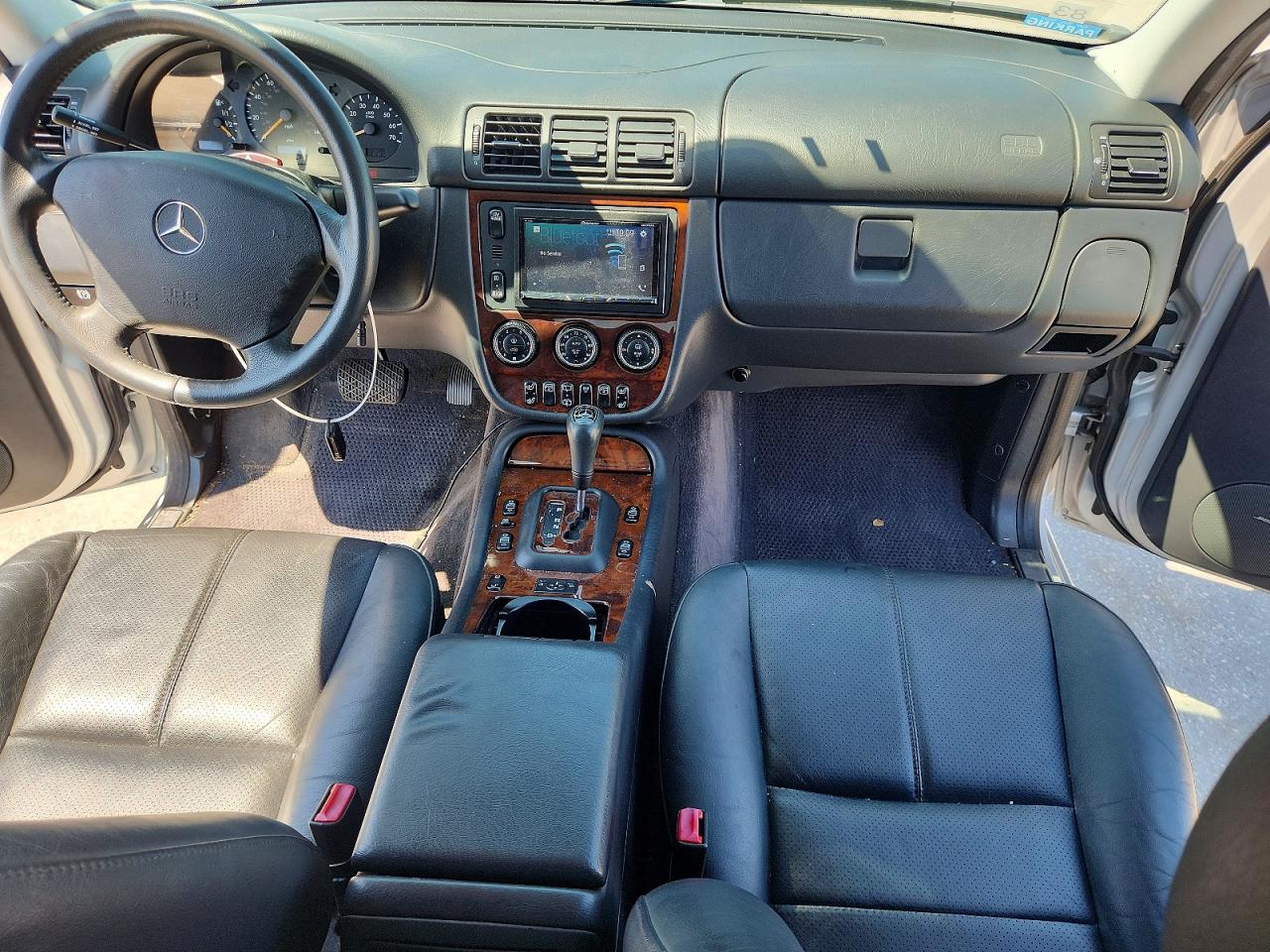 Mercedes-Benz M-Class 350