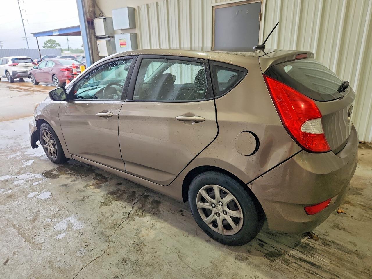 Hyundai ACCENT Gs