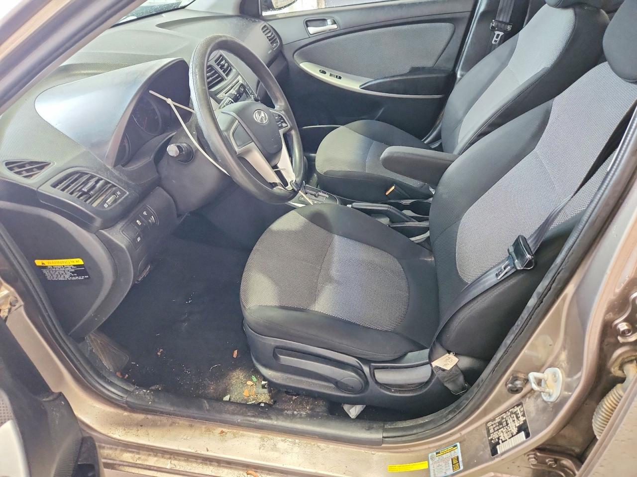 Hyundai ACCENT Gs