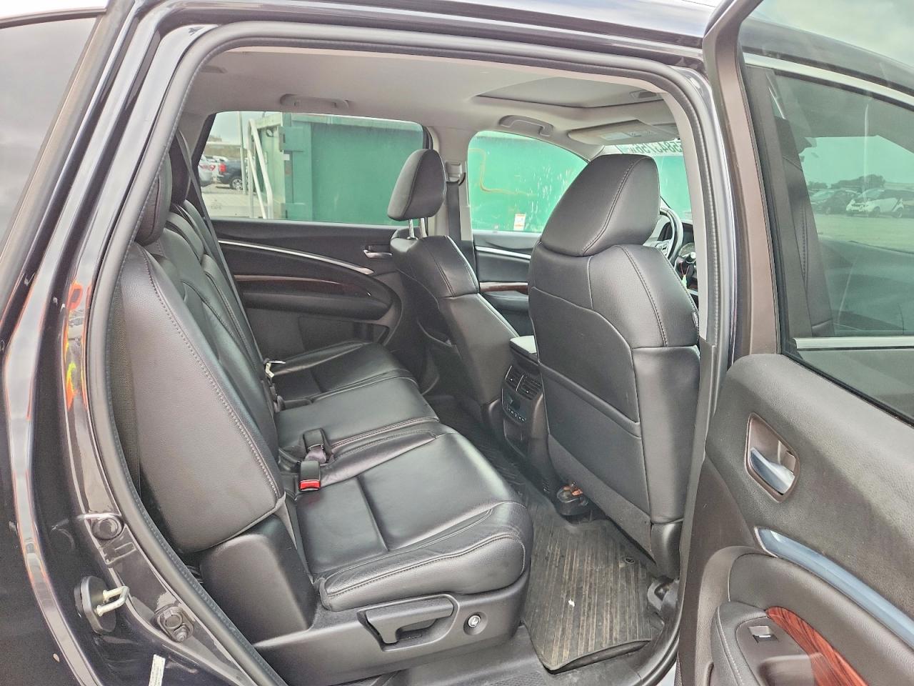 Acura MDX Technology