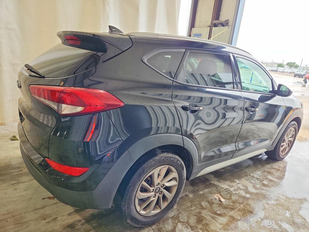 Hyundai TUCSON Sel