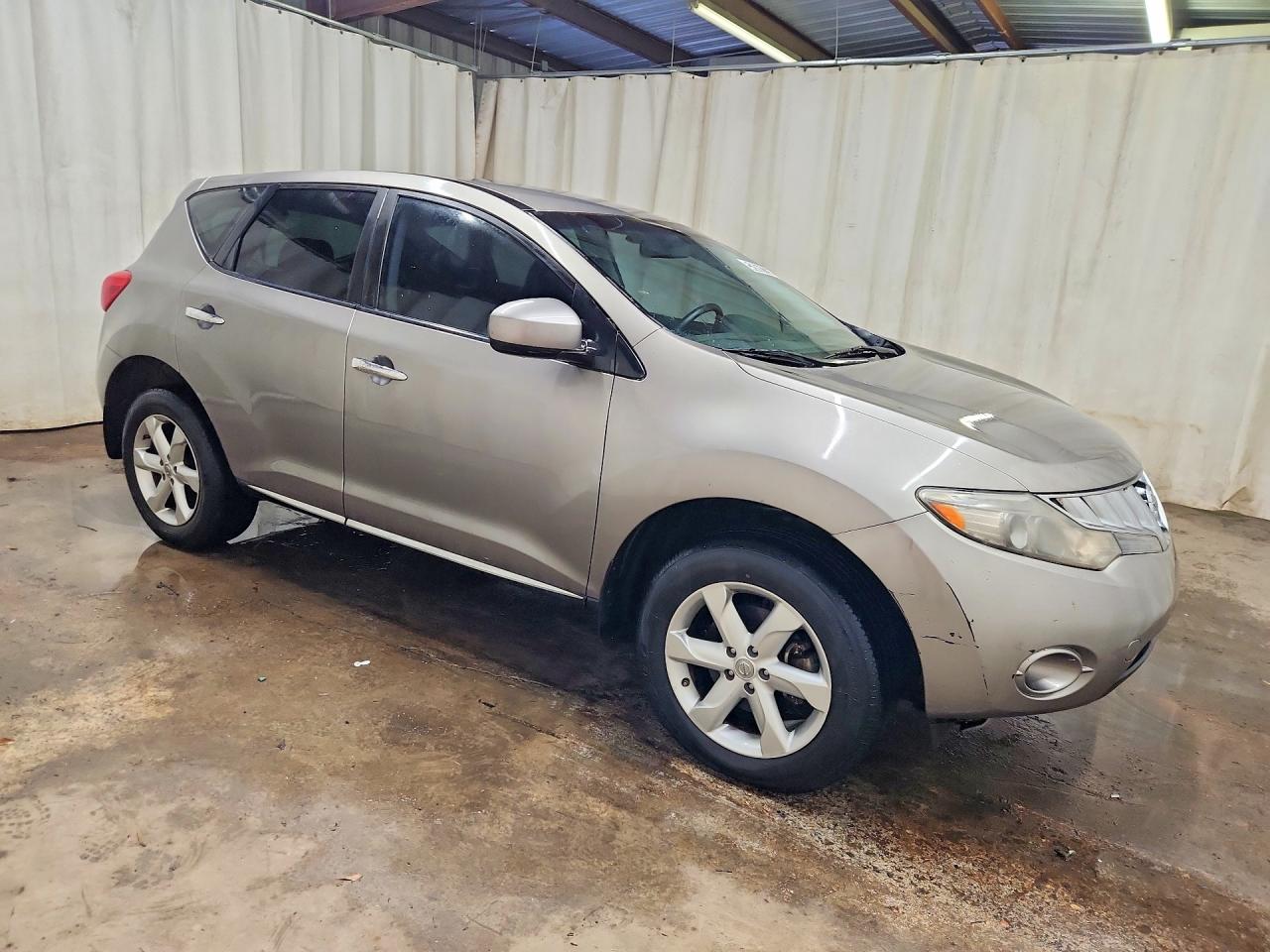 Nissan Murano S