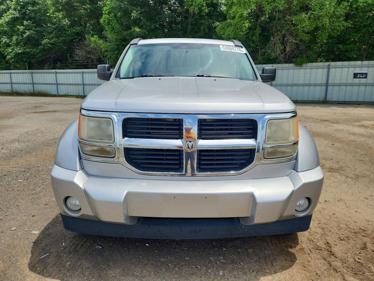 Dodge Nitro Se