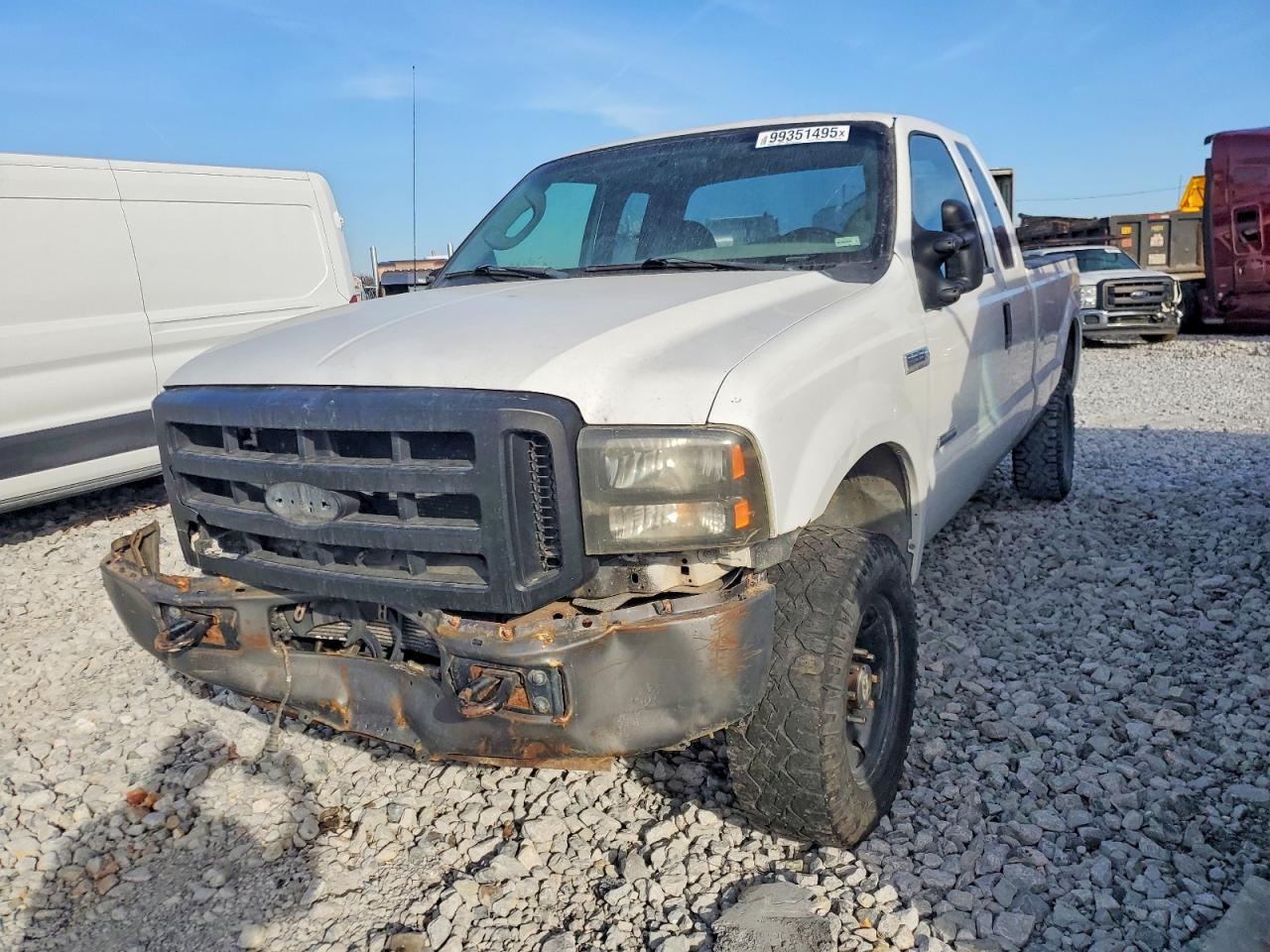 Salvage Ford F-350 Image