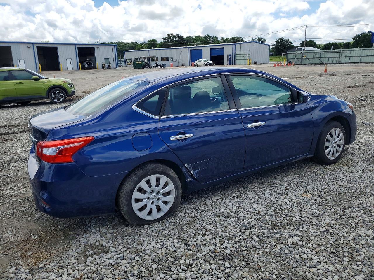 Nissan Sentra S