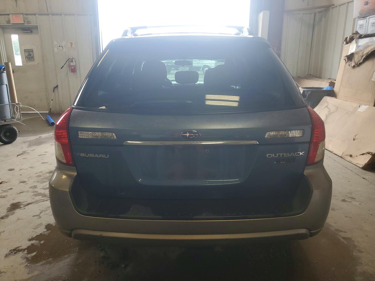 Subaru Outback 2.5i