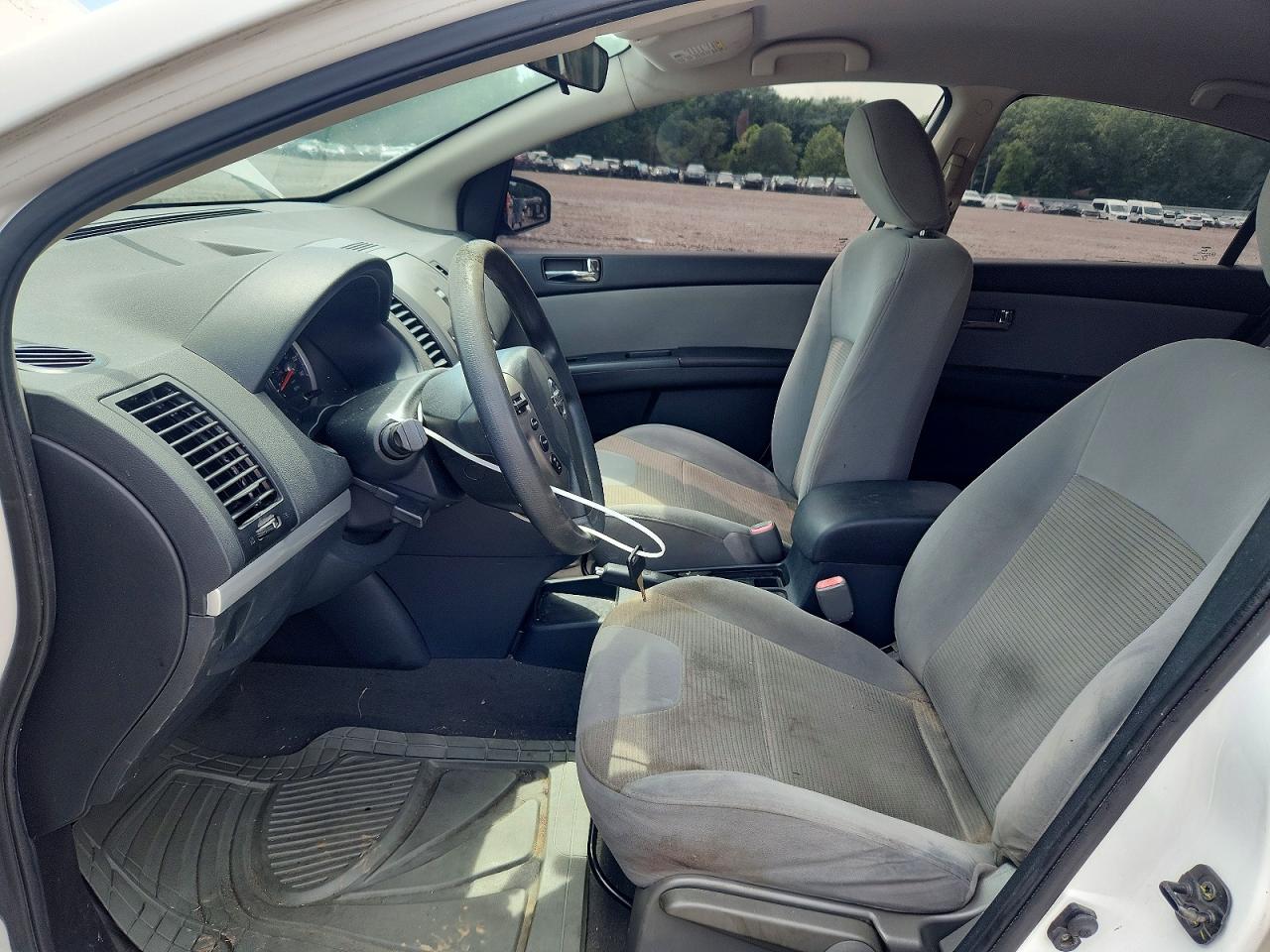 Nissan Sentra 2.0