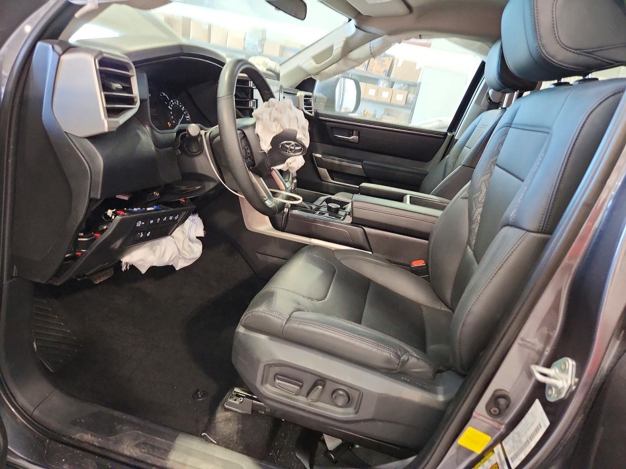 Toyota Tundra Sr5